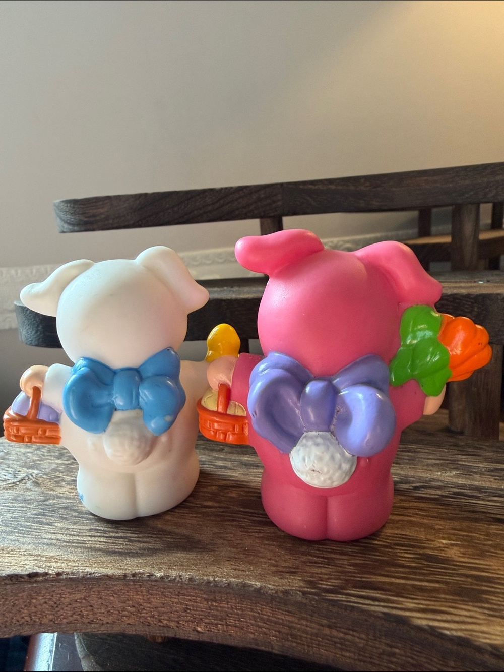 Fisher Price Mattel Little People VTG EASTER BABY PAIR 2002 - Picture 2 of 3